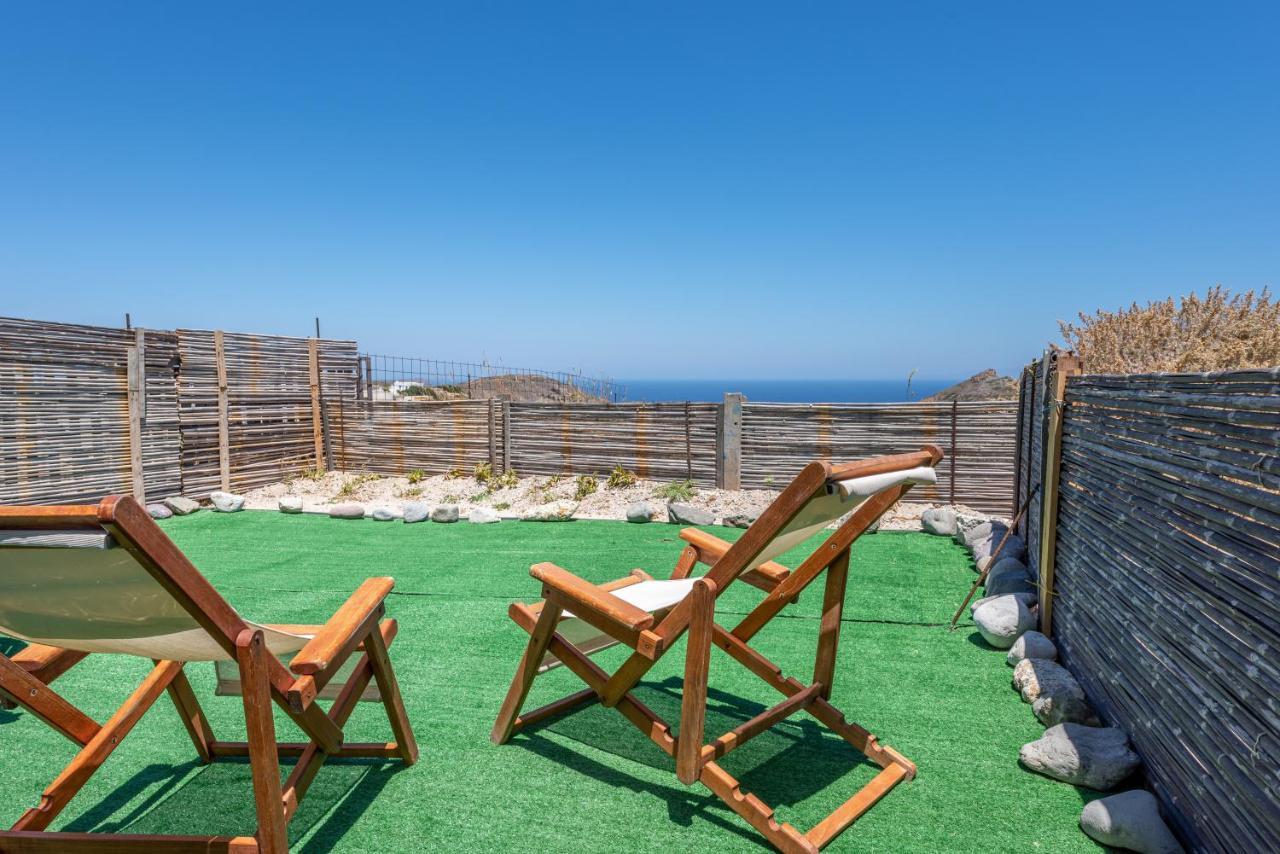 Plakes Sea View Apartment Plaka (Milos) Exterior foto